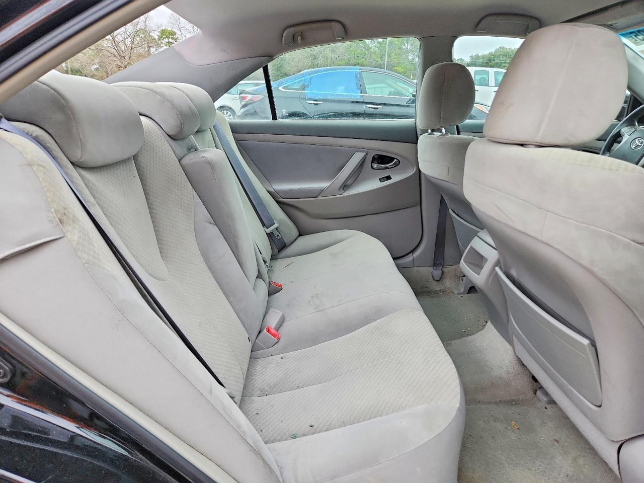 2009 TOYOTA CAMRY BASE photo 10