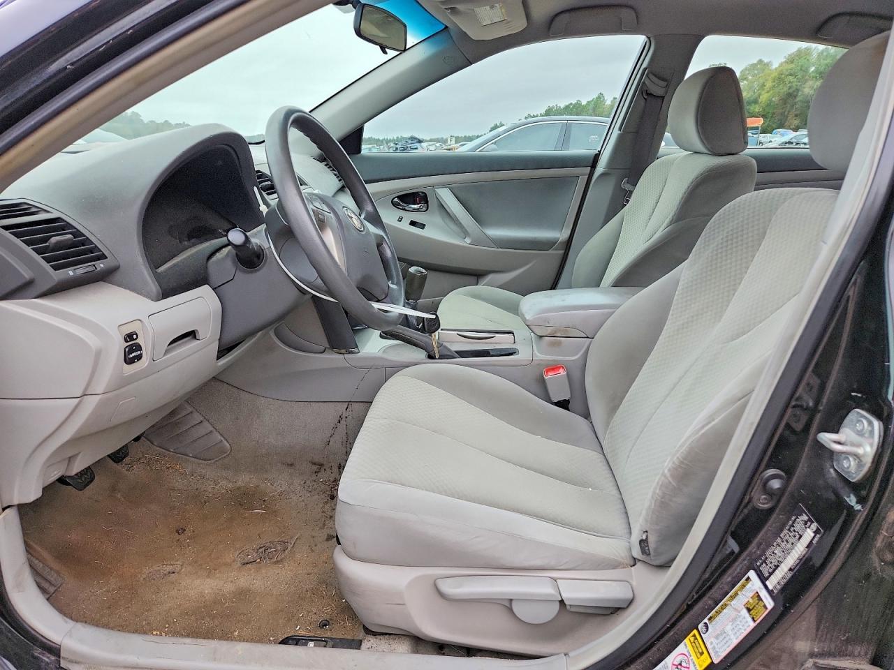 2009 TOYOTA CAMRY BASE photo 7