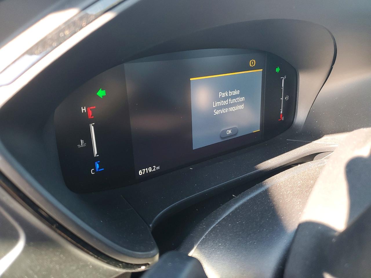 2025 FORD ESCAPE ST LINE photo 17