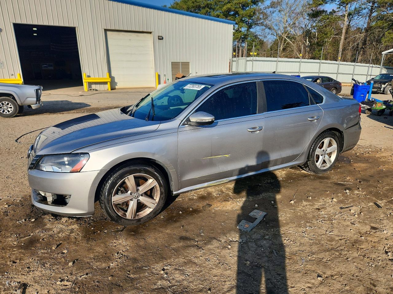 2012 VOLKSWAGEN PASSAT