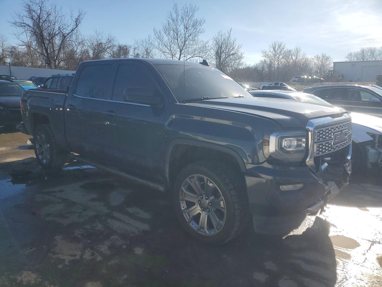 2017 GMC SIERRA K1500 DENALI photo 7