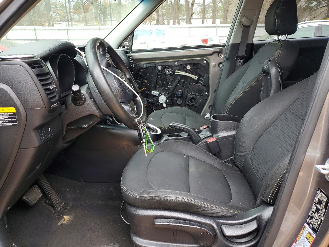 2016 KIA SOUL + photo 7