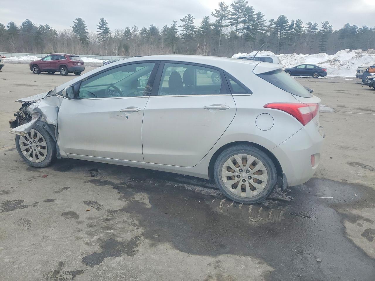 2016 HYUNDAI ELANTRA GT BASE photo 3