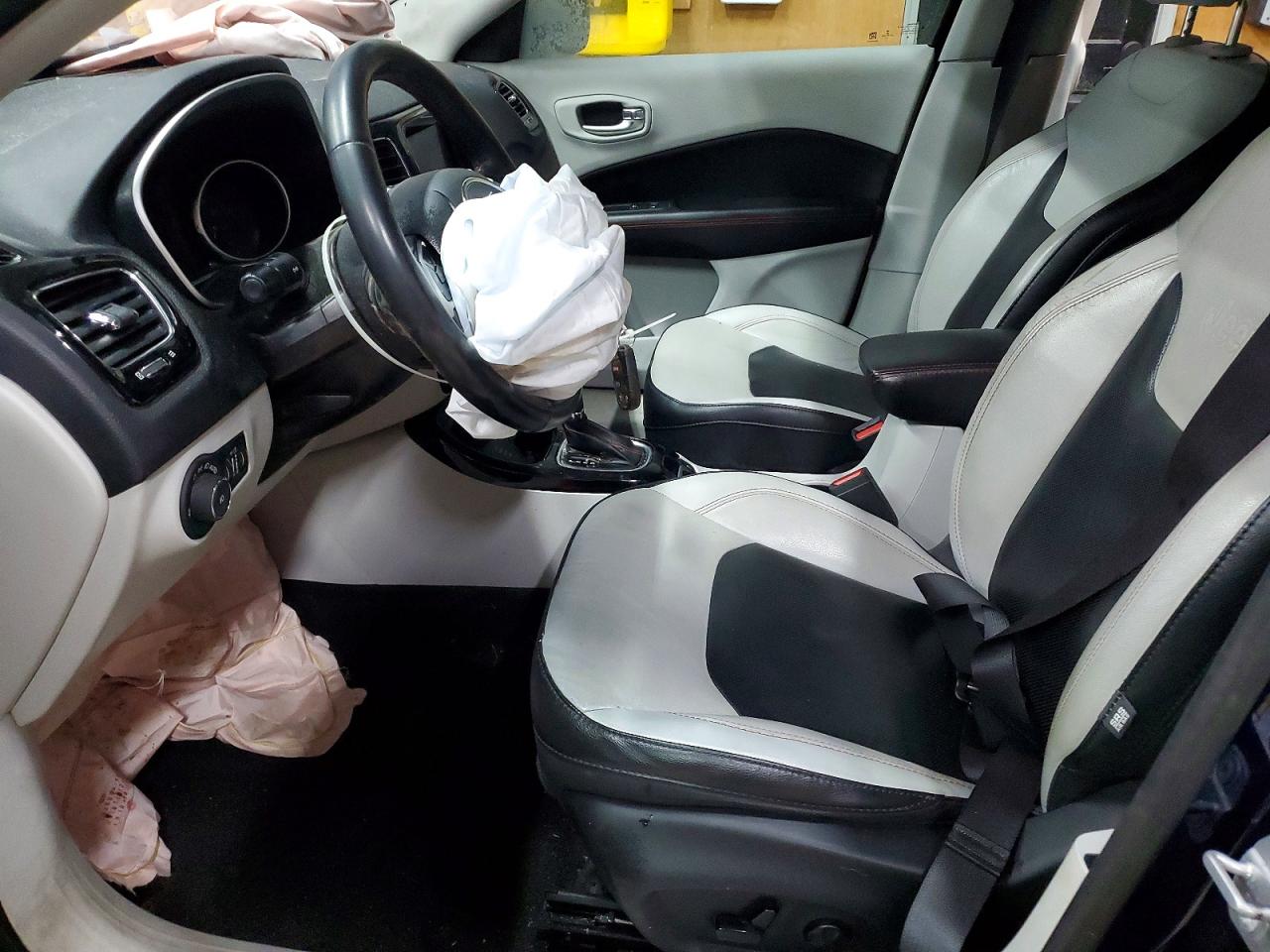 2019 JEEP COMPASS LIMITED photo 19