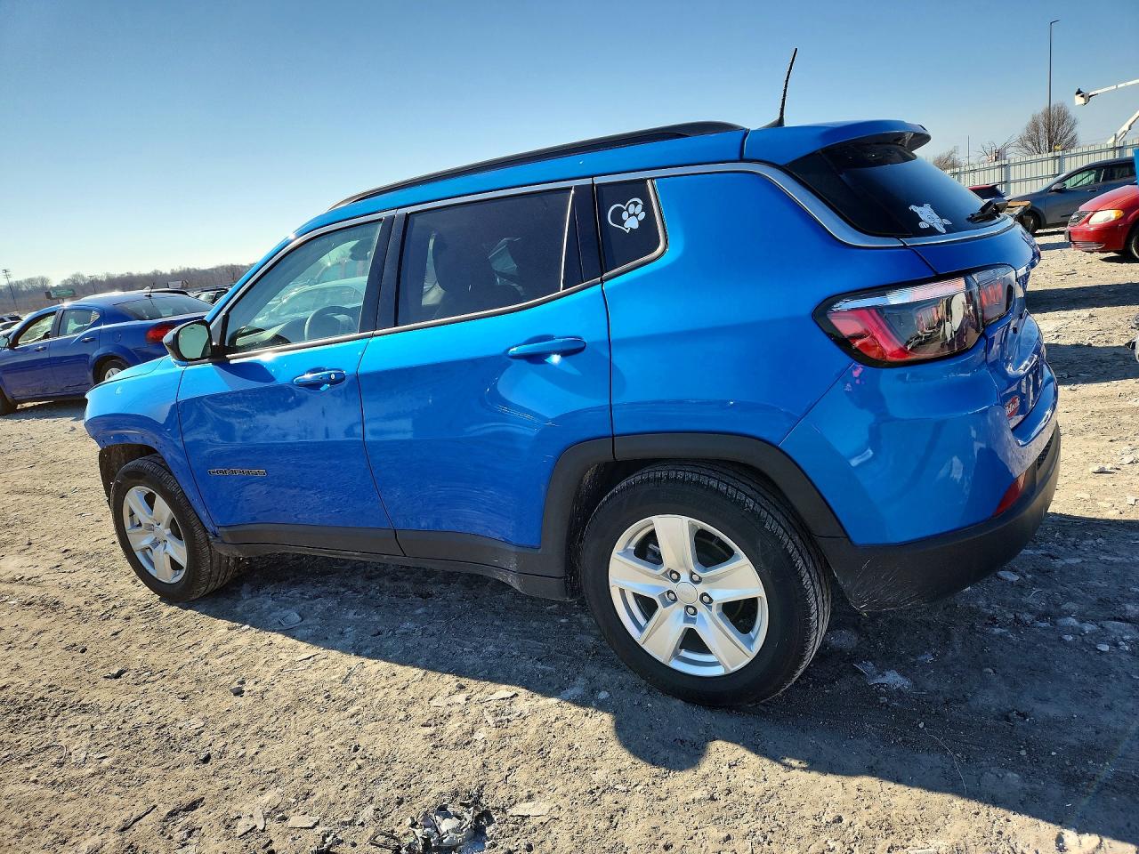 2022 JEEP COMPASS LATITUDE photo 3