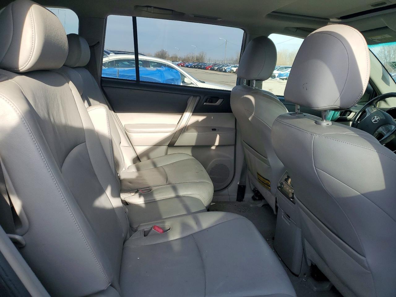 2008 TOYOTA HIGHLANDER SPORT photo 11