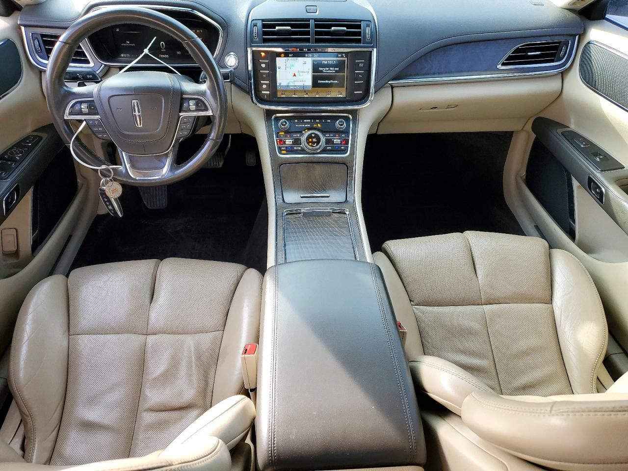 2018 LINCOLN CONTINENTAL SELECT photo 8