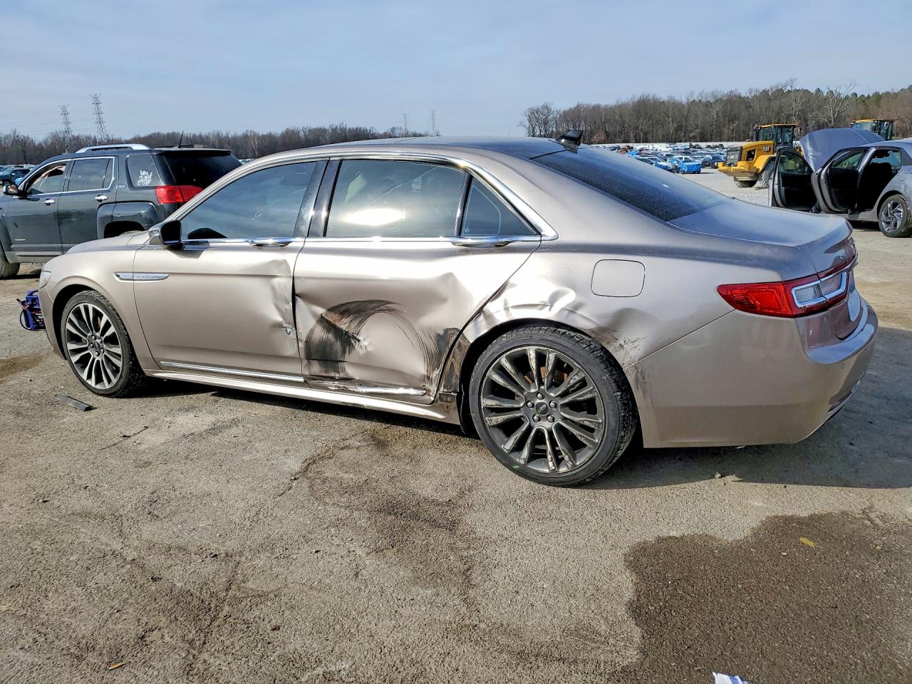 2018 LINCOLN CONTINENTAL SELECT photo 2
