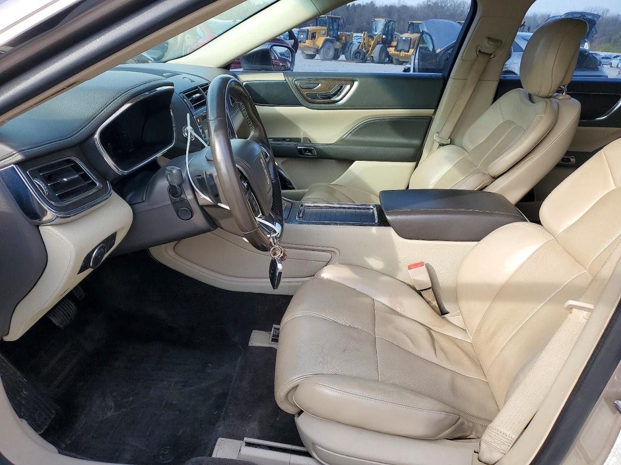 2018 LINCOLN CONTINENTAL SELECT photo 7