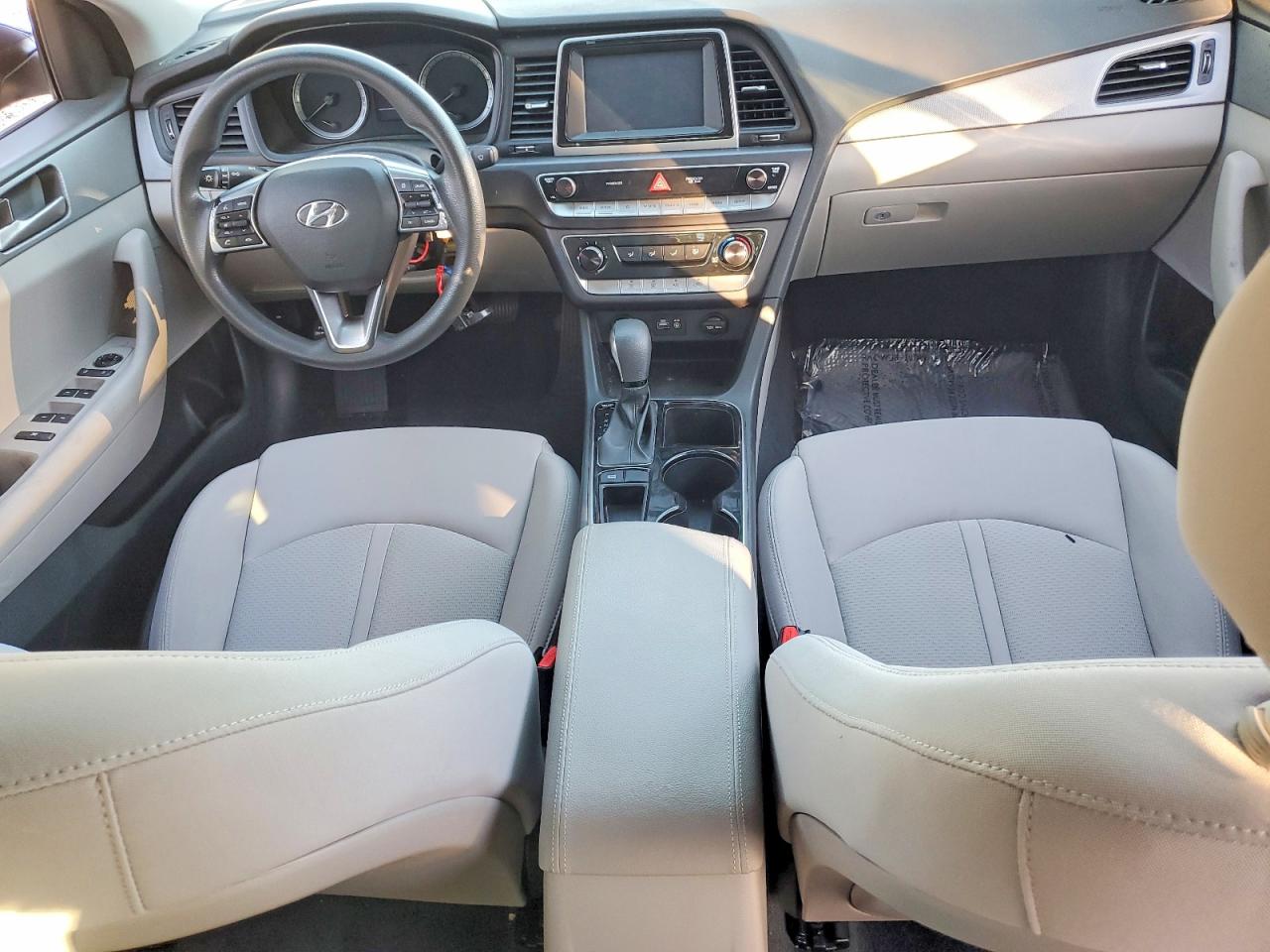 2018 HYUNDAI SONATA ECO photo 8