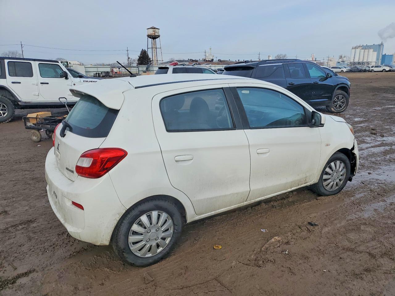 2017 MITSUBISHI MIRAGE ES photo 5