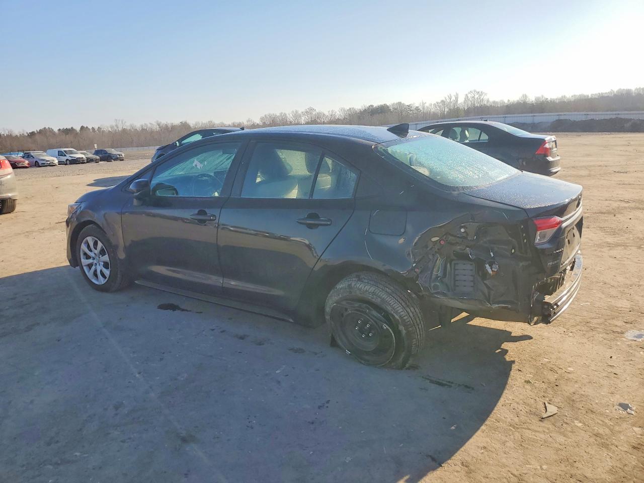 2024 TOYOTA COROLLA LE photo 2