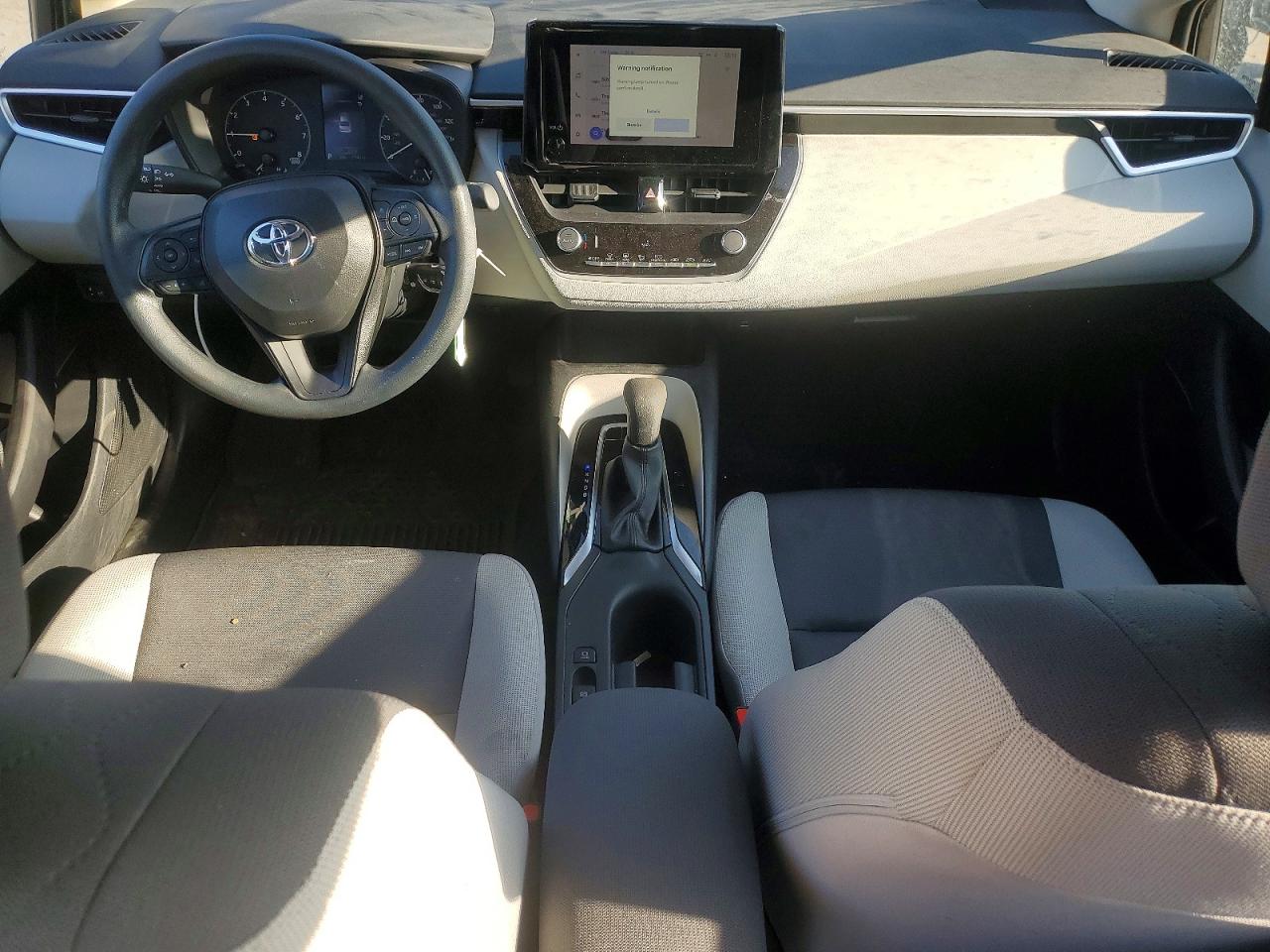 2024 TOYOTA COROLLA LE photo 8