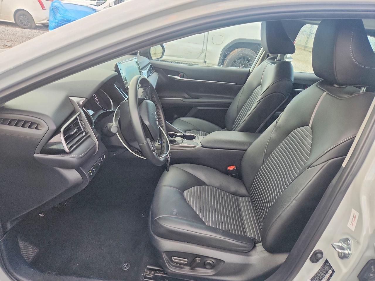 2024 TOYOTA CAMRY SE photo 7