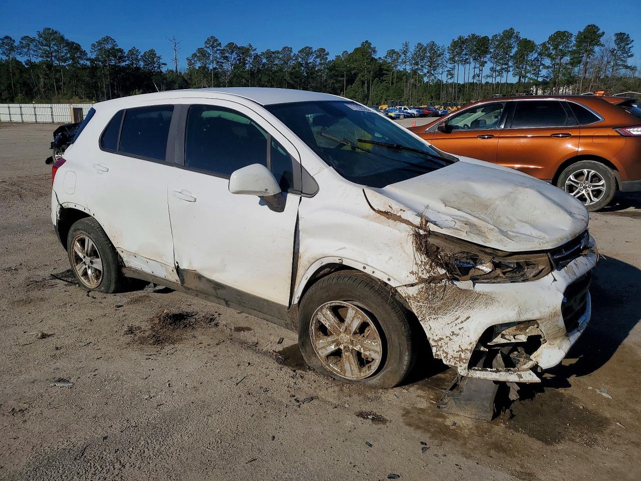 2017 CHEVROLET TRAX LS photo 10