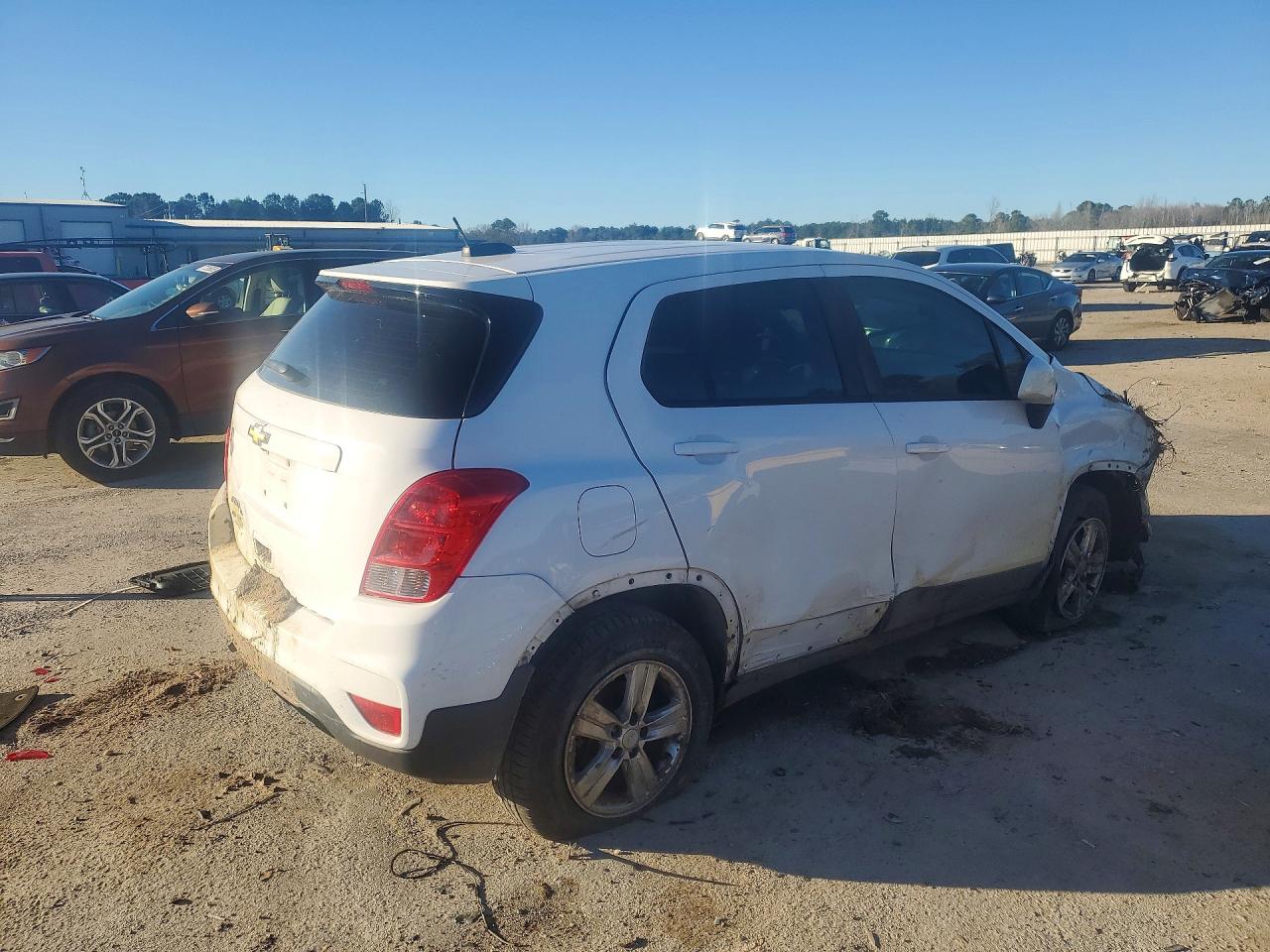 2017 CHEVROLET TRAX LS photo 7