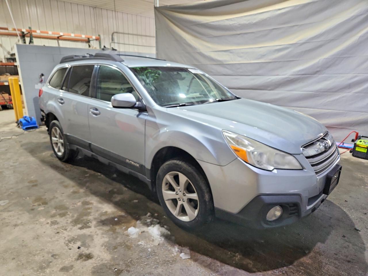 2014 SUBARU OUTBACK 2.5I PREMIUM photo 7