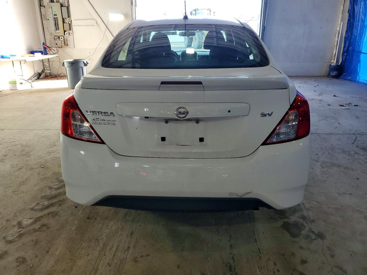 2018 NISSAN VERSA S photo 16