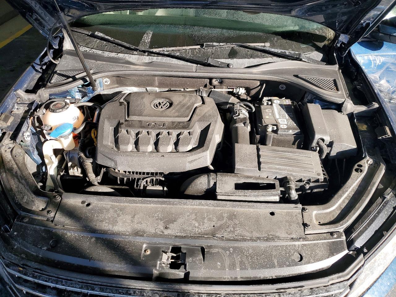 2019 VOLKSWAGEN PASSAT WOLFSBURG photo 11
