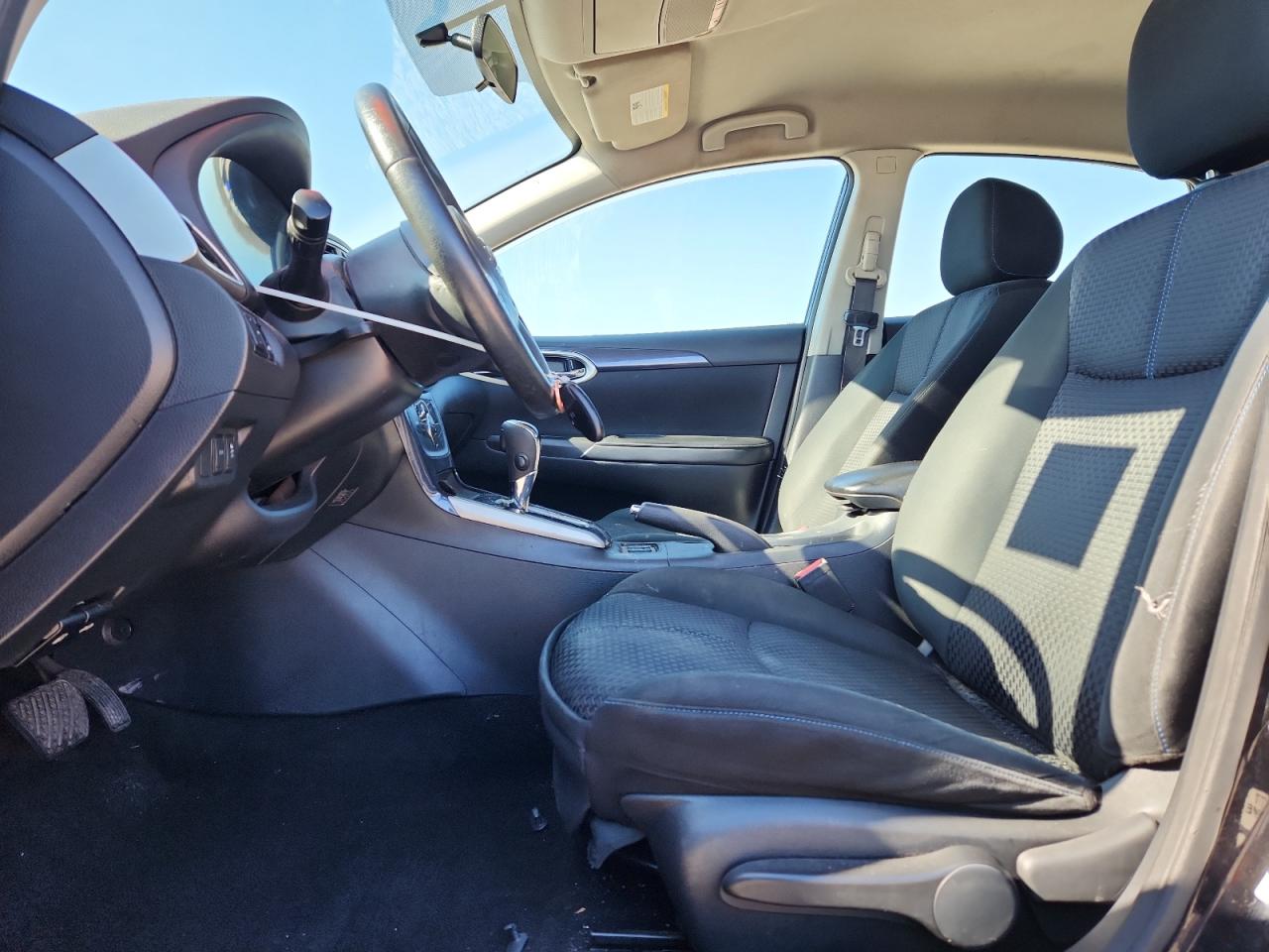 2019 NISSAN SENTRA S photo 13