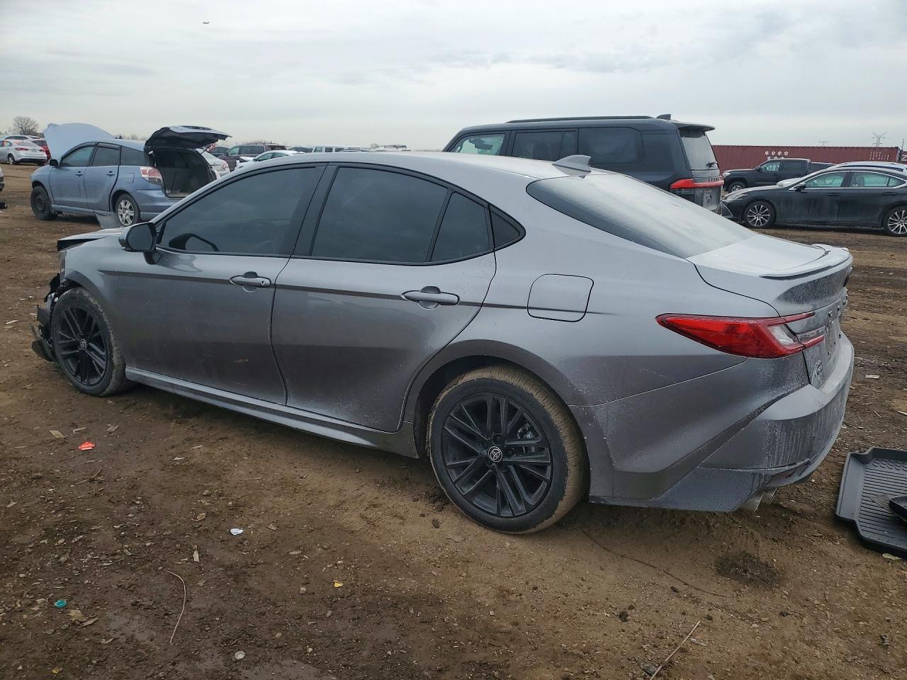 2025 TOYOTA CAMRY photo 2
