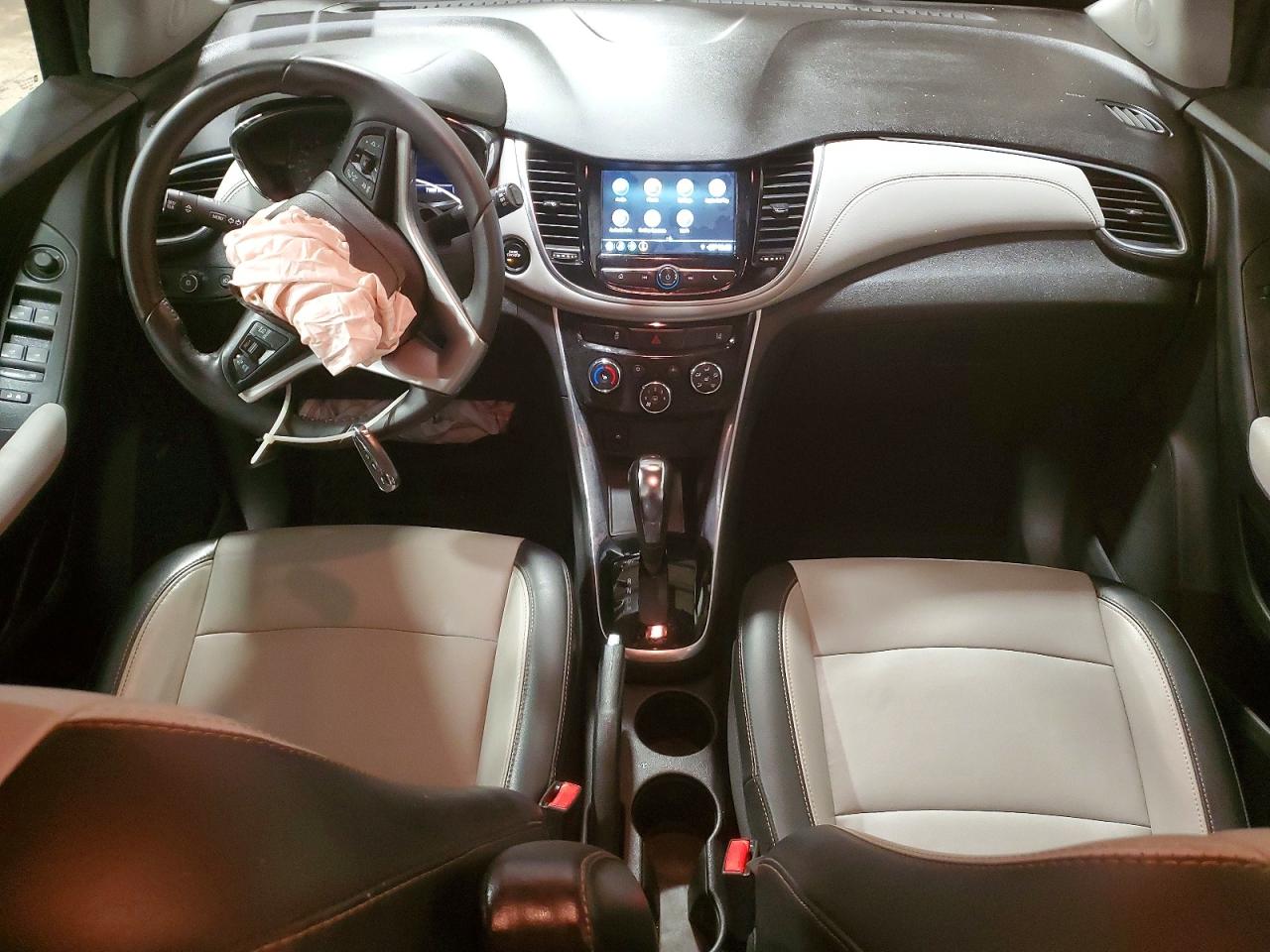 2019 CHEVROLET TRAX PREMIER photo 8