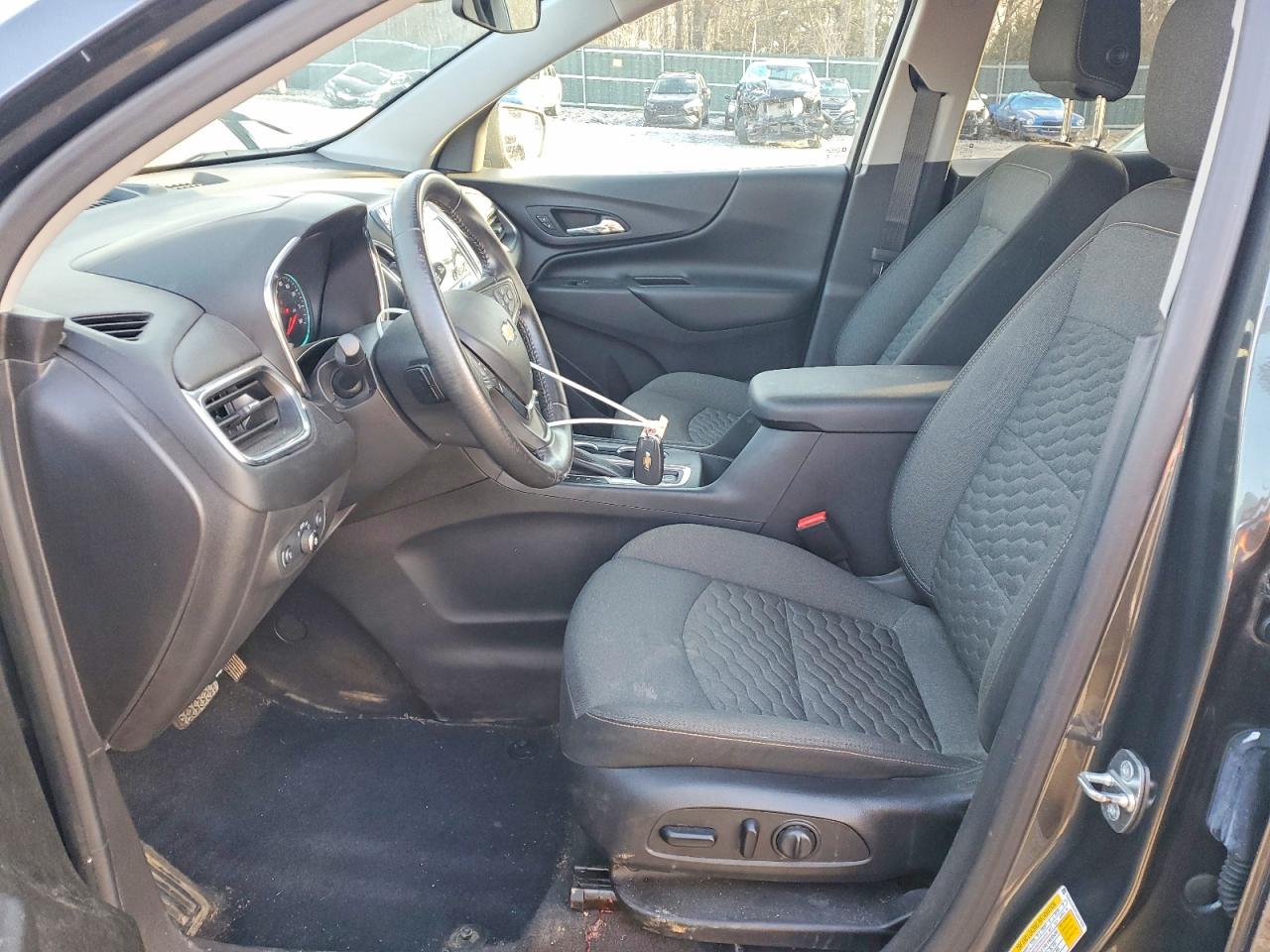 2020 CHEVROLET EQUINOX LT photo 19