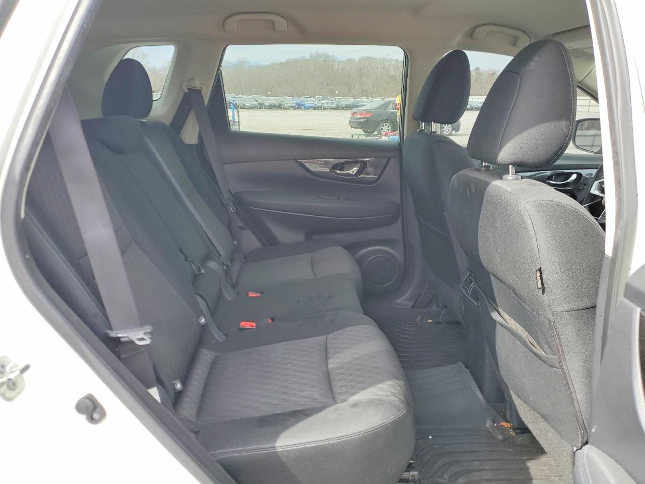 2018 NISSAN ROGUE S photo 10