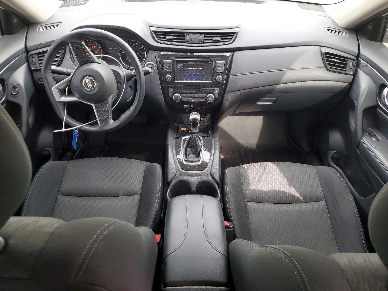 2018 NISSAN ROGUE S photo 8