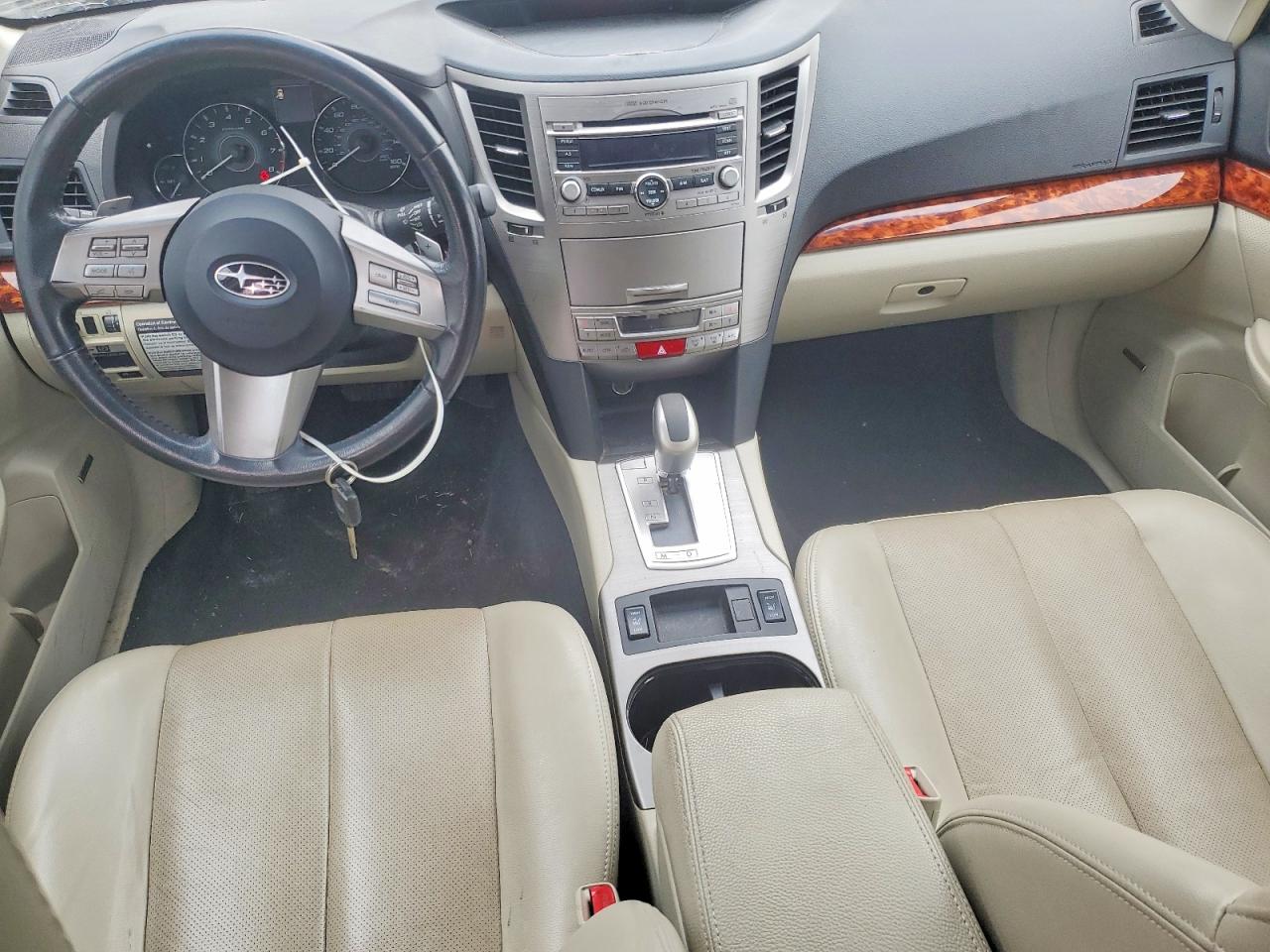 2010 SUBARU OUTBACK 3.6R LIMITED photo 8