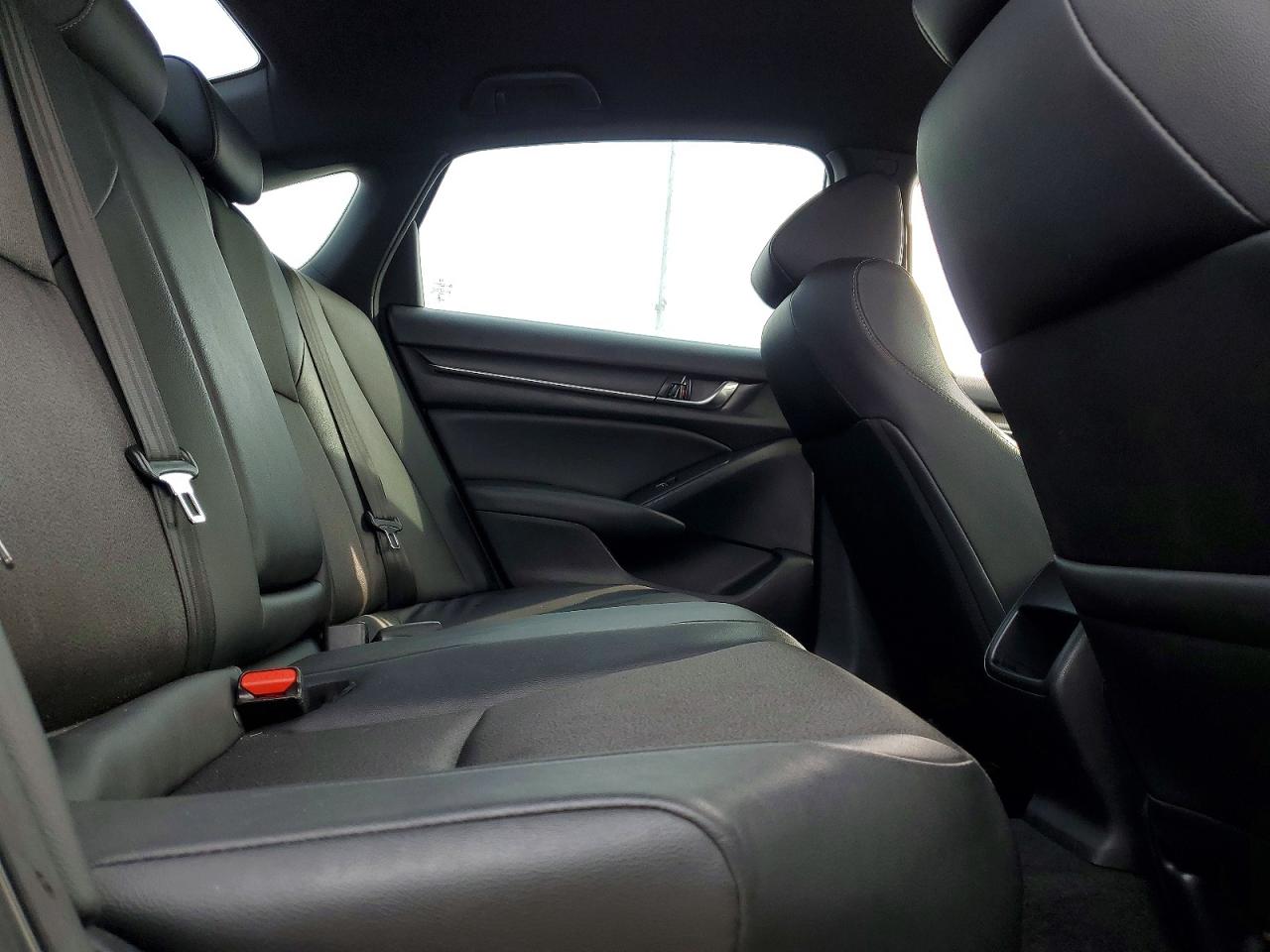 2020 HONDA ACCORD SPORT photo 19