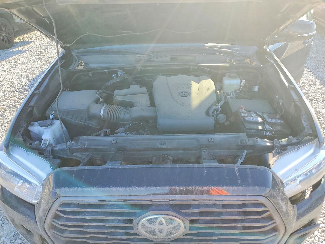 2021 TOYOTA TACOMA TRD OFF-ROAD photo 21