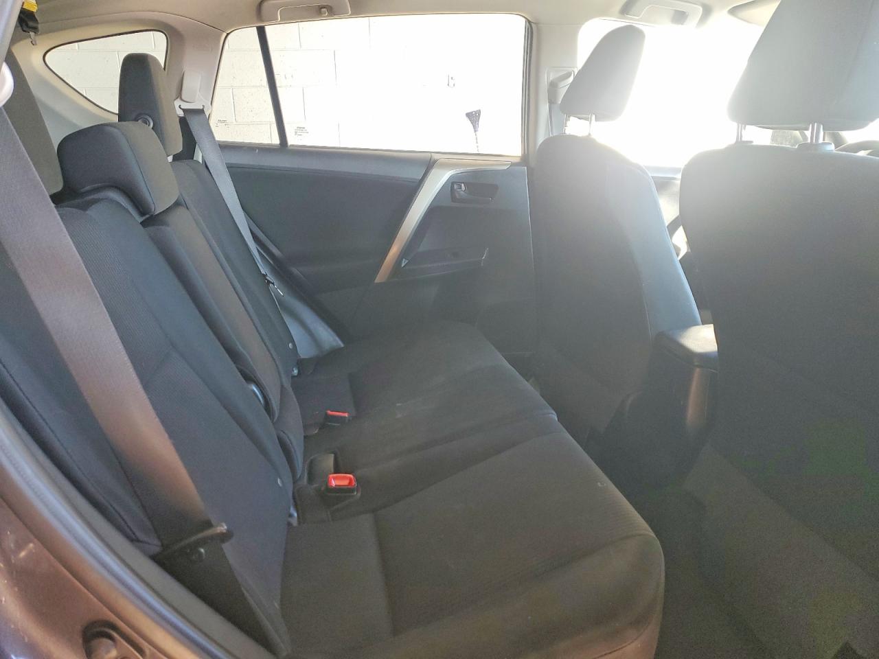 2015 TOYOTA RAV4 LE photo 11