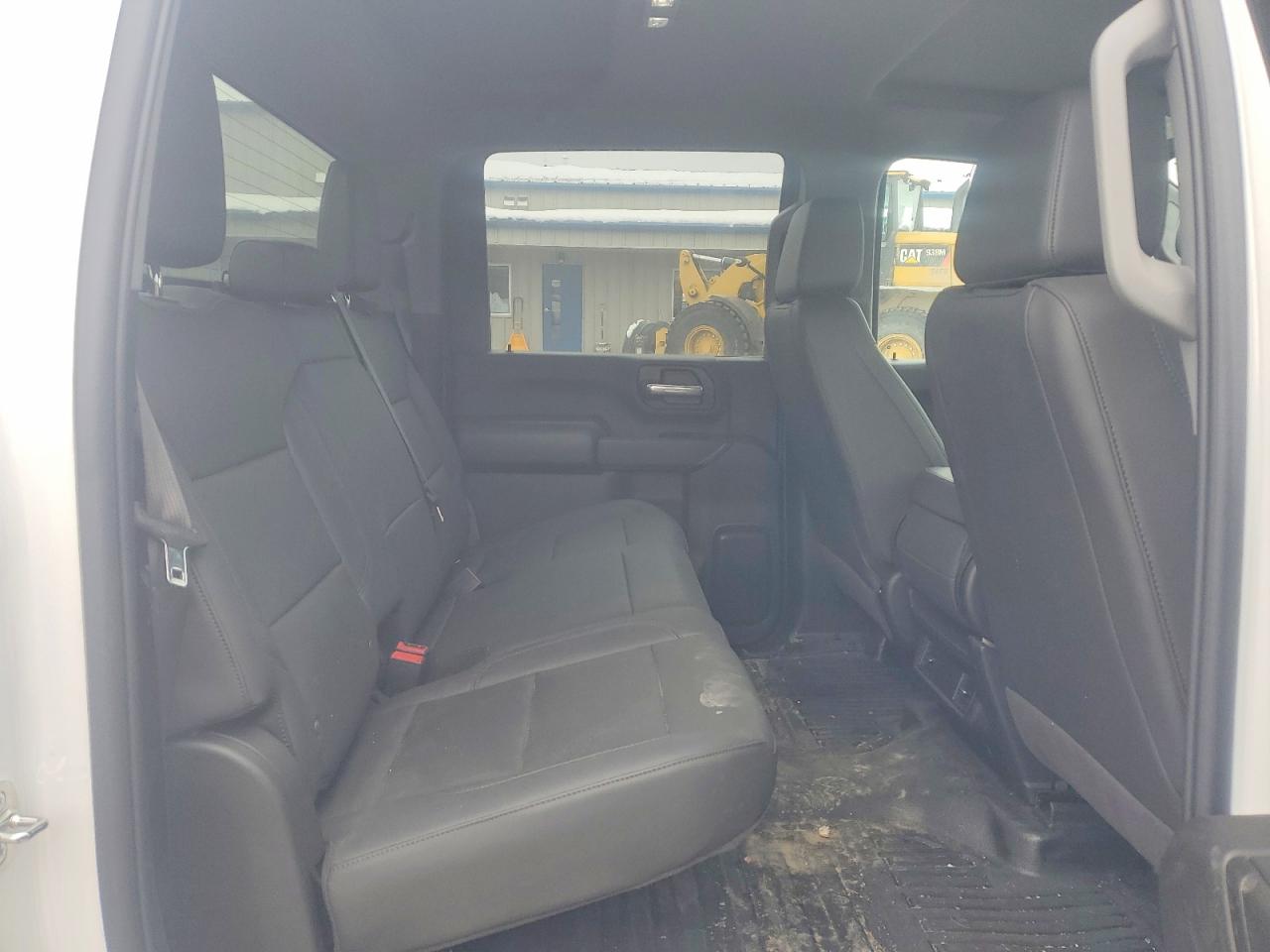2025 CHEVROLET SILVERADO K3500 photo 10