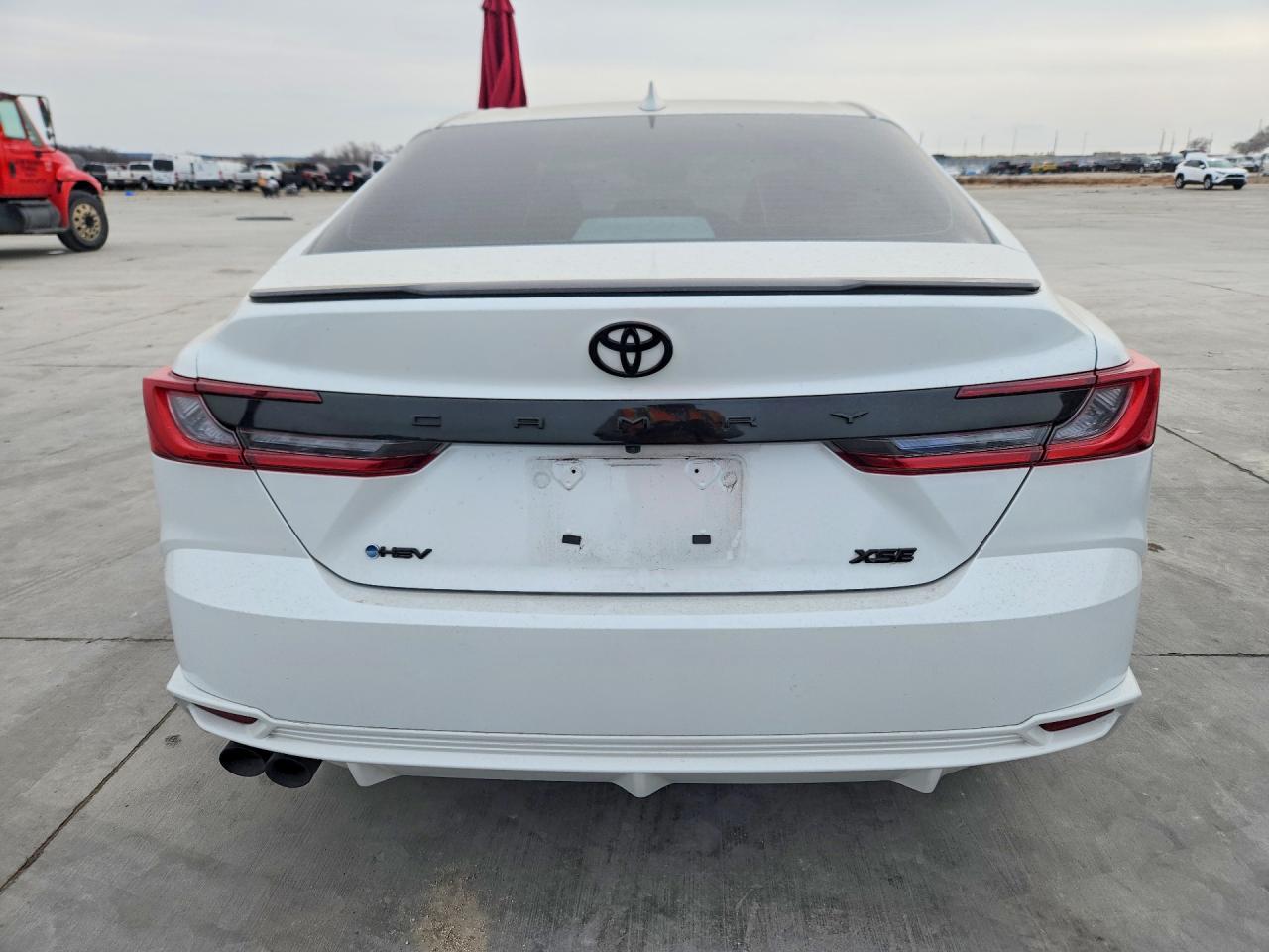 2025 TOYOTA CAMRY XSE photo 11