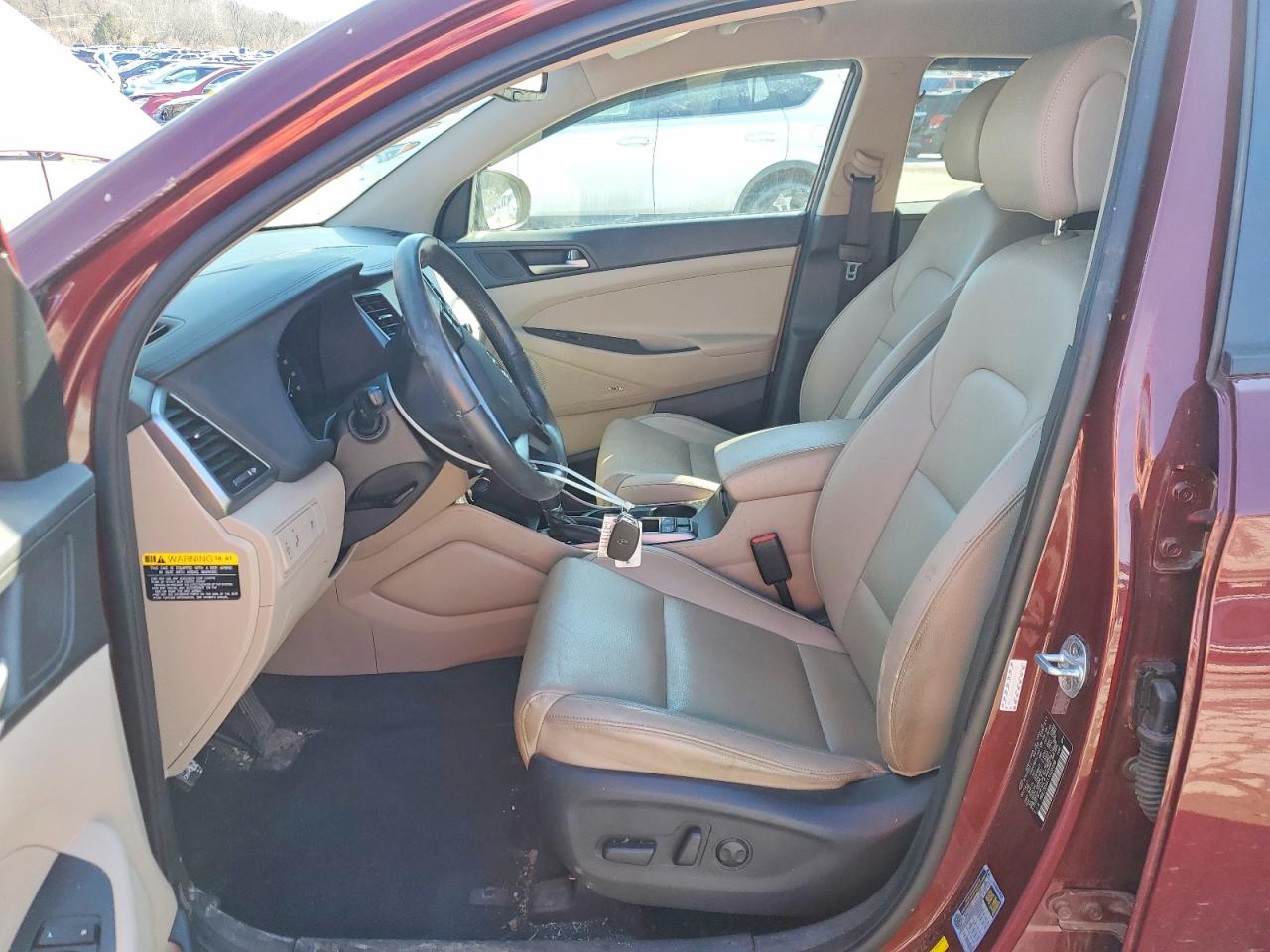 2018 HYUNDAI TUCSON SEL photo 13