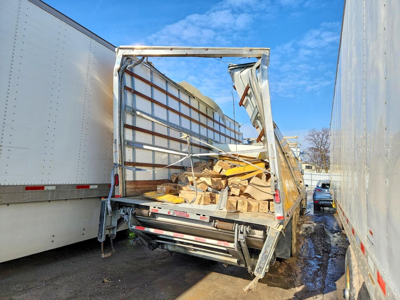 2019 INTERNATIONAL MA025 BOX TRUCK photo 4