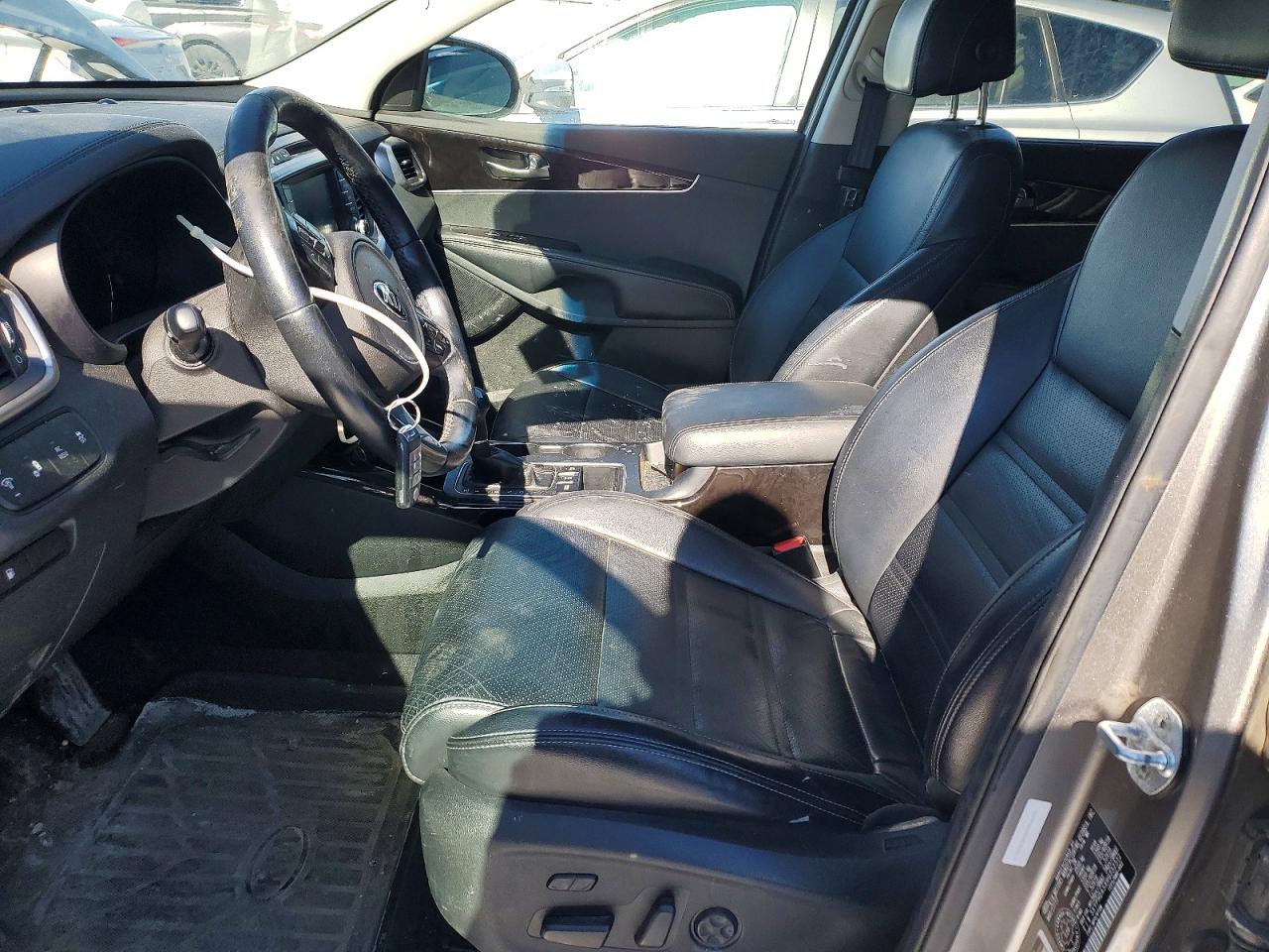 2017 KIA SORENTO EX photo 19