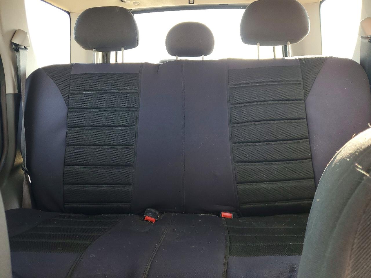 2005 FORD ESCAPE XLS photo 19