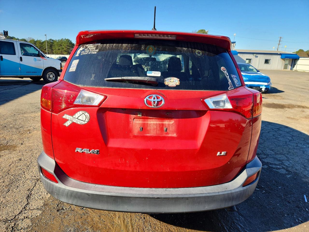 2015 TOYOTA RAV4 LE photo 11