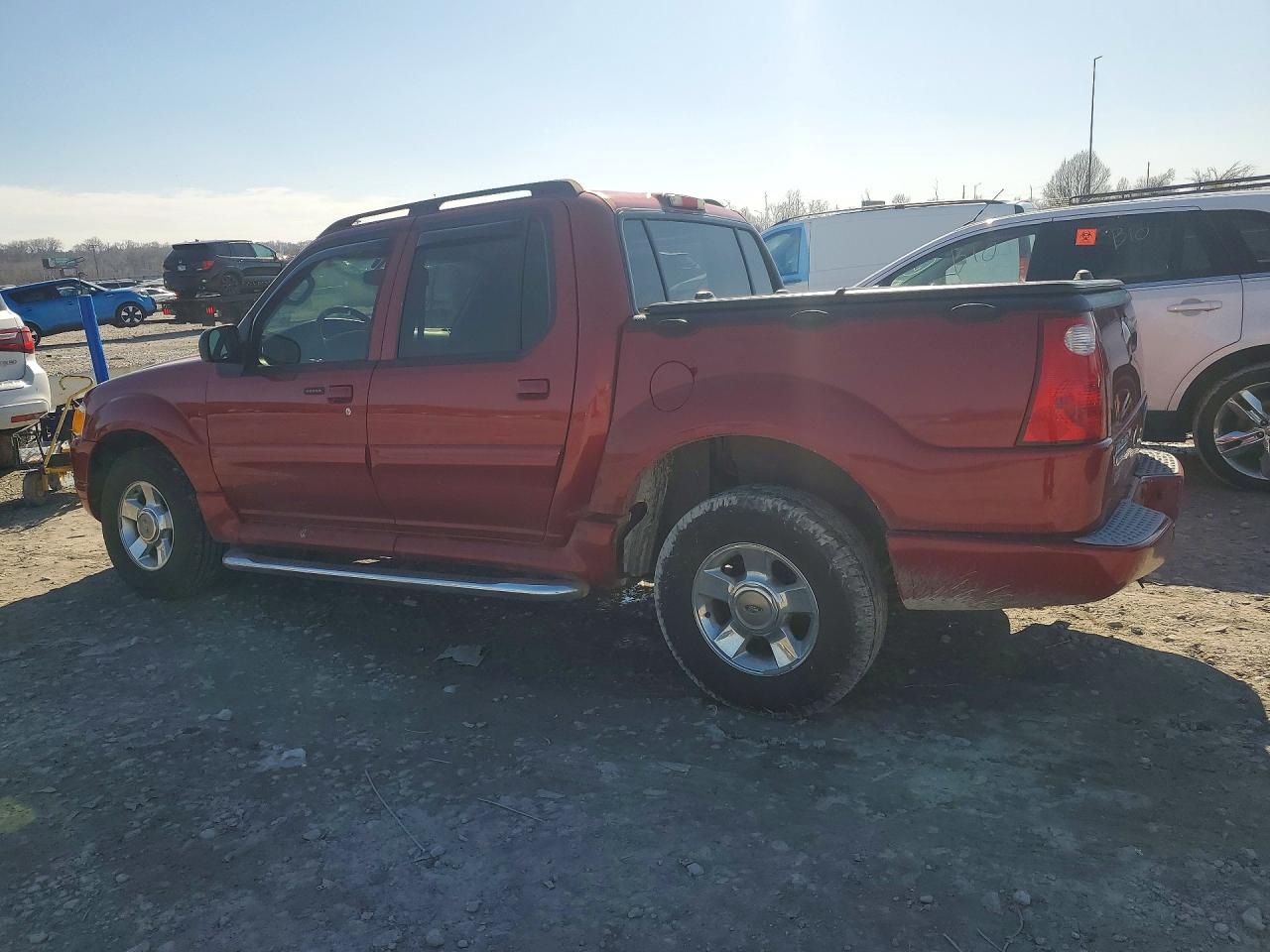 2005 FORD EXPLORER photo 2