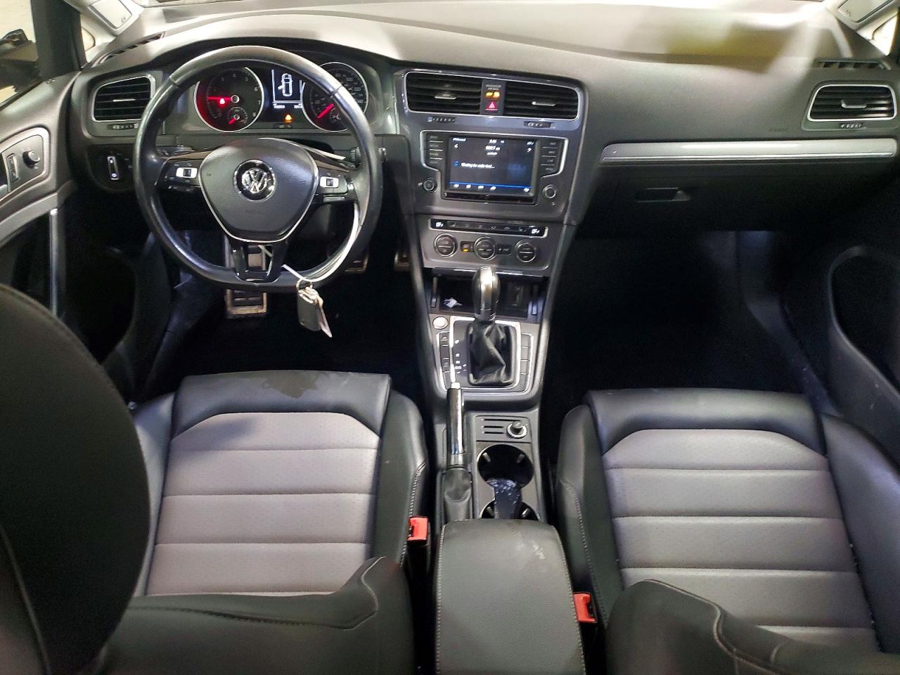 2017 VOLKSWAGEN GOLF ALLTRACK S photo 15
