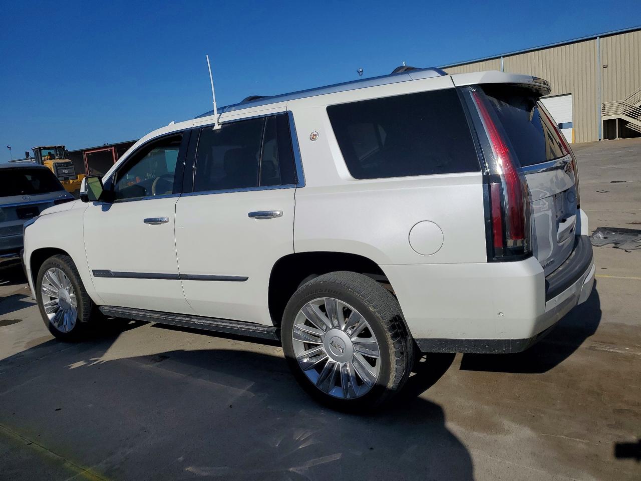 2020 CADILLAC ESCALADE PLATINUM photo 4