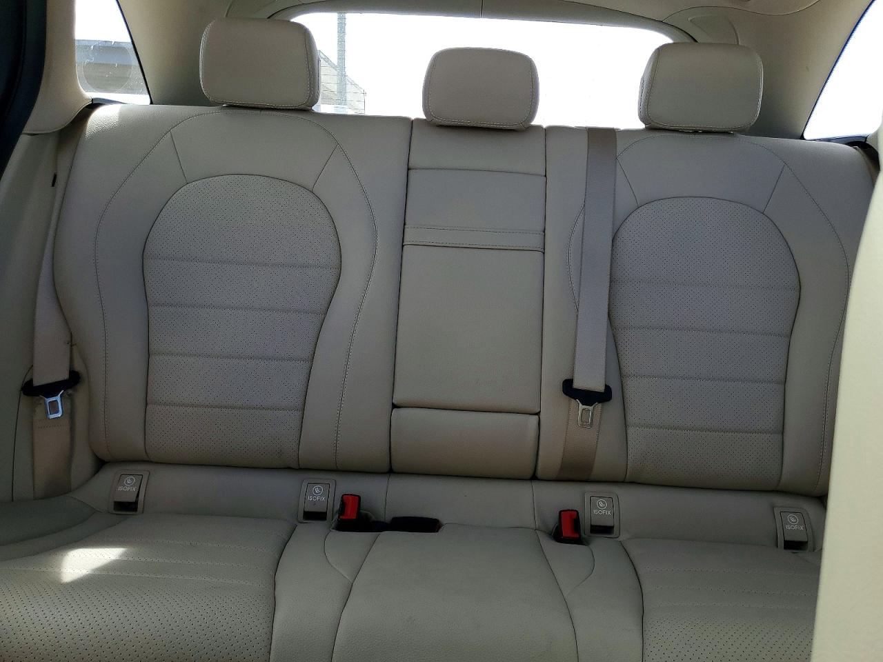 2018 MERCEDES-BENZ GLC 300 photo 19