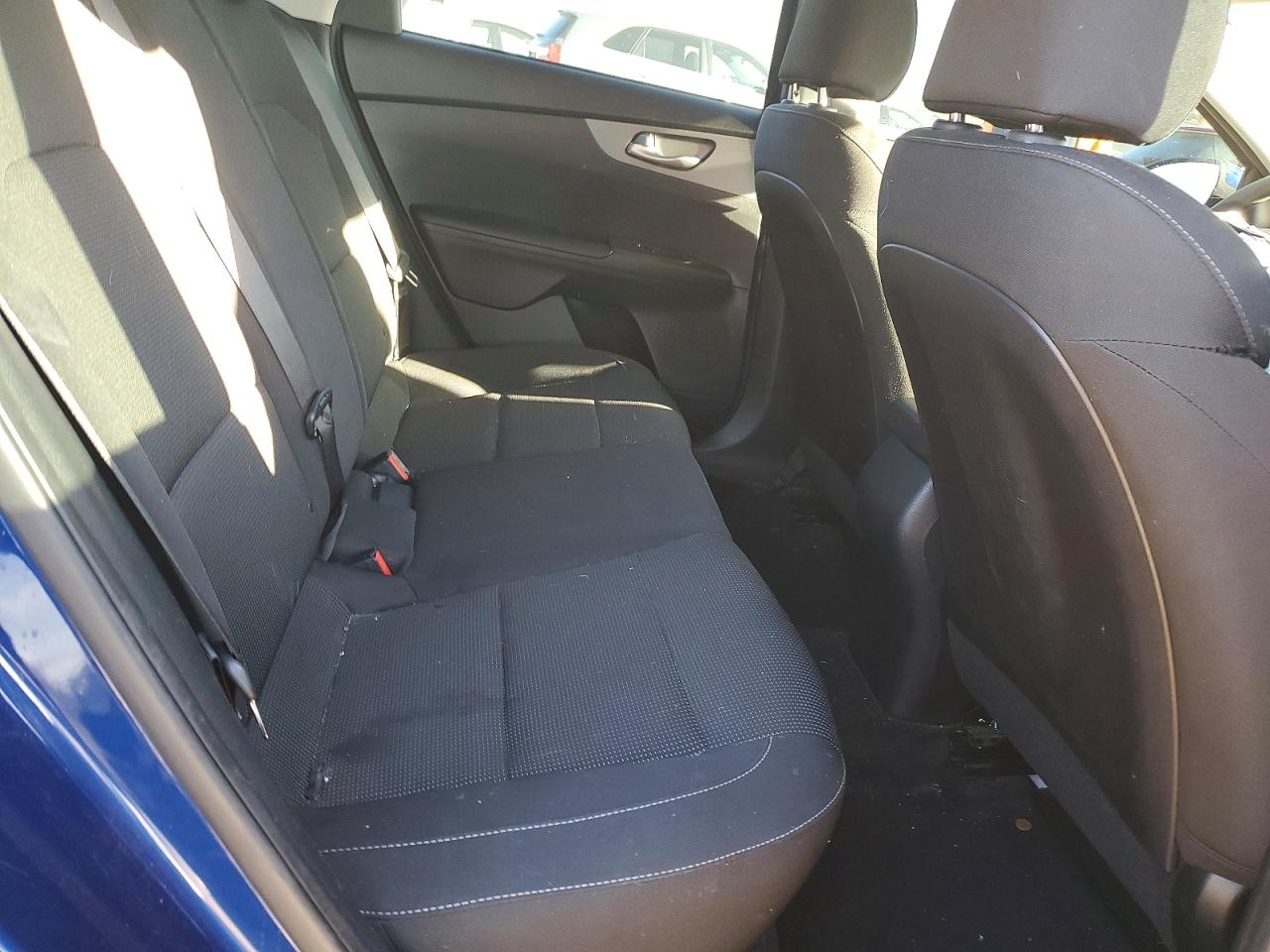 2019 KIA FORTE LXS photo 10