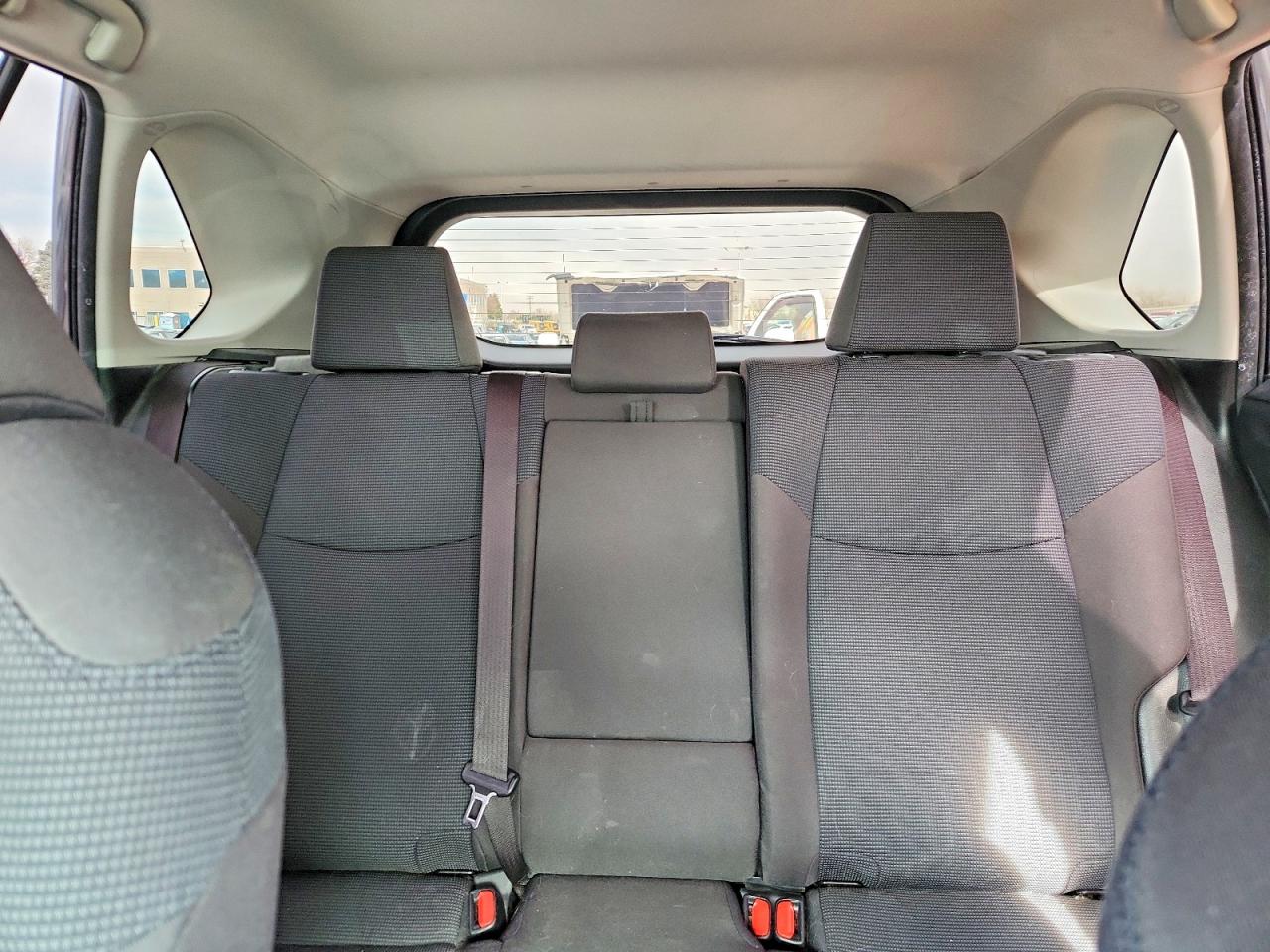 2019 TOYOTA RAV4 LE photo 10