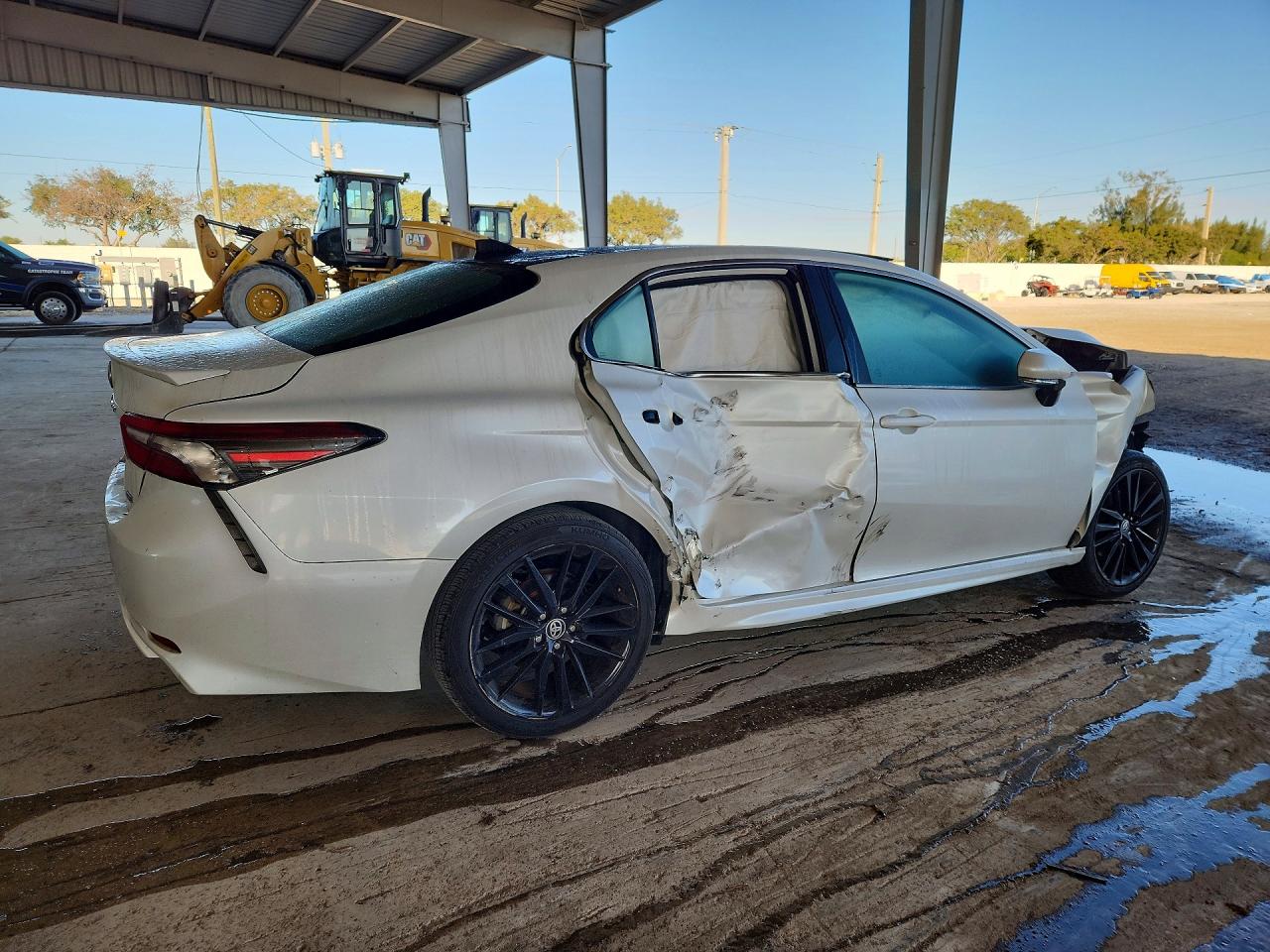 2021 TOYOTA CAMRY XSE photo 5