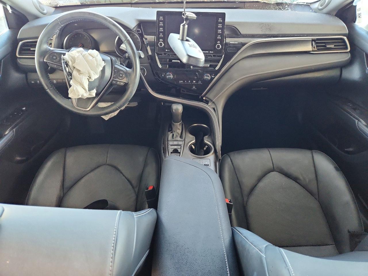 2021 TOYOTA CAMRY XSE photo 15