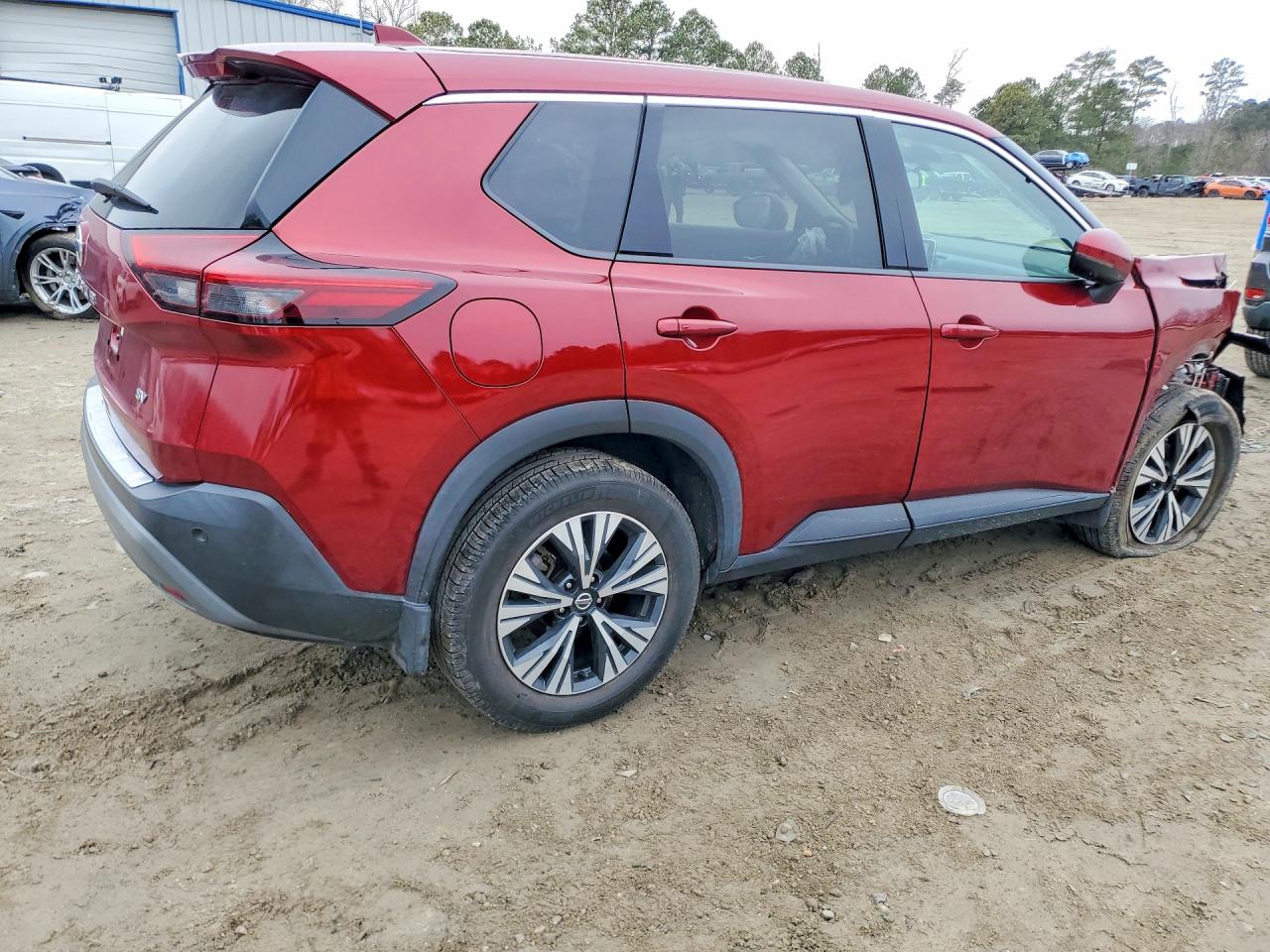 2021 NISSAN ROGUE SV photo 3