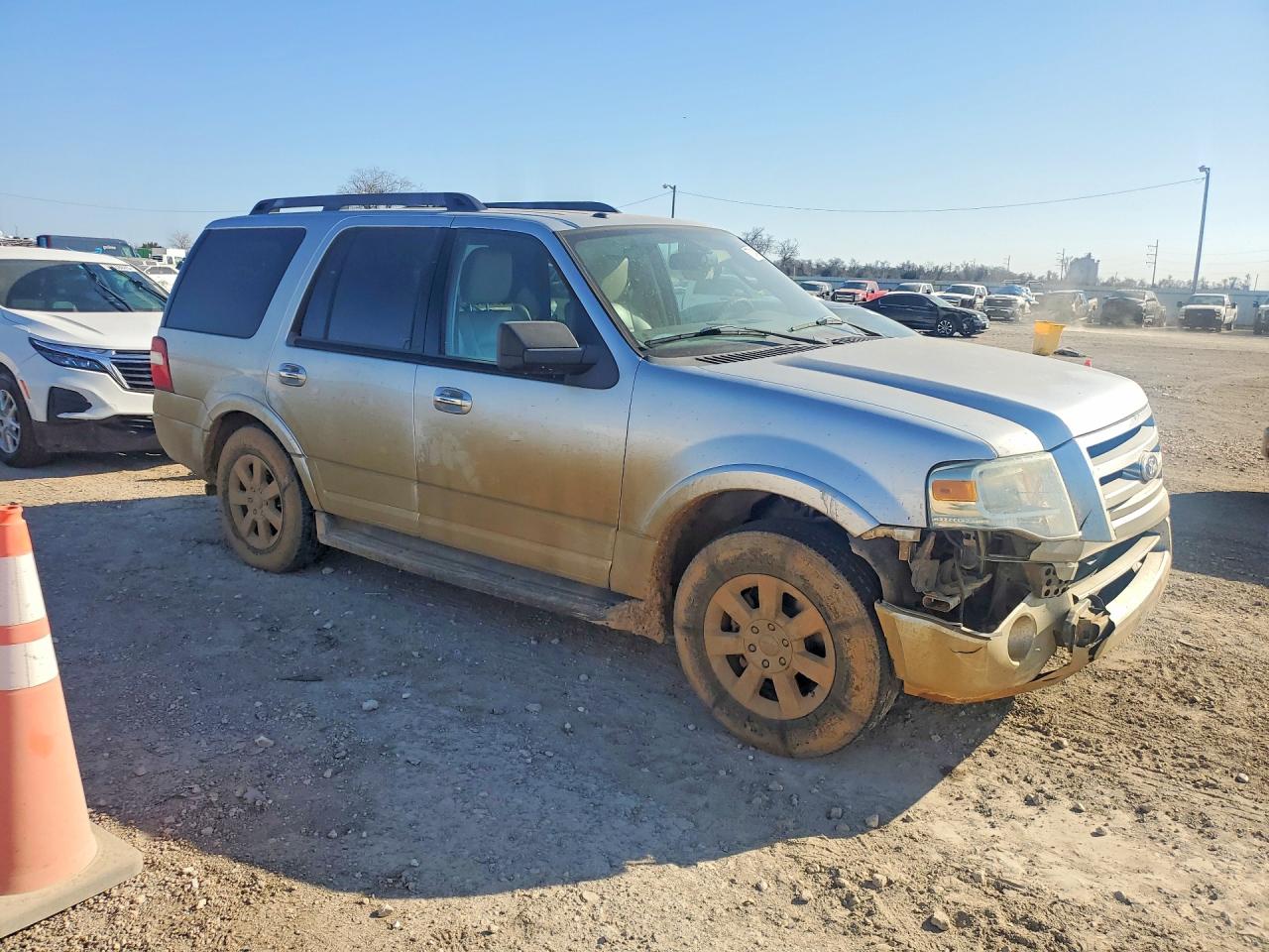 2010 FORD EXPEDITION XLT photo 7
